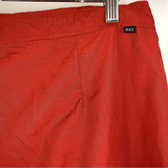 REI UPF 50+ Capri Hiking Nylon Pants Drawstring Red Rust Women's  sz 16 - Picture 5 of 5
